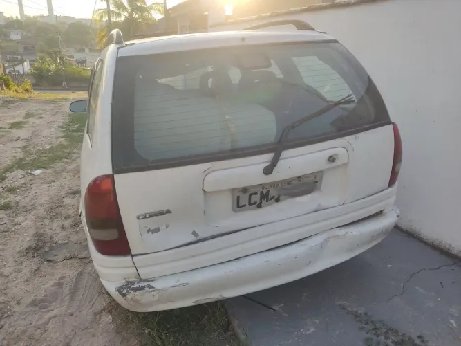 Chevrolet Corsa Wagon GL 1.6 MPFI 4P 1999