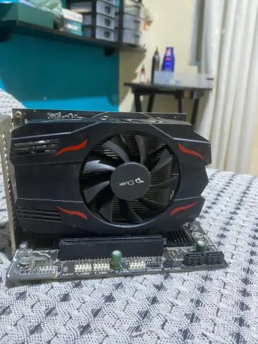Placa de vídeo rx 550 4 gb e placa mãe m2 com processador Amd A10 7800