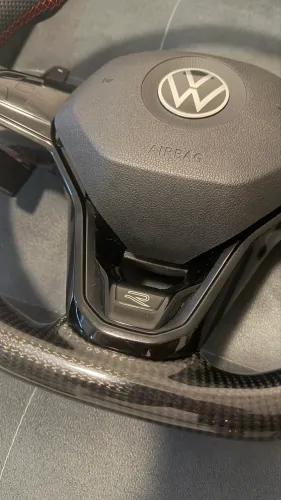 Volante Volkswagen golf R