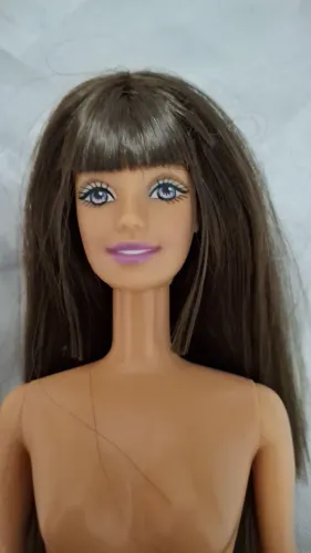Barbie Teresa com franja