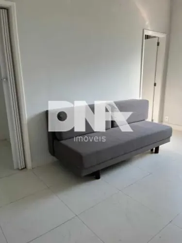 Apartamento : / Residencial / Leblon