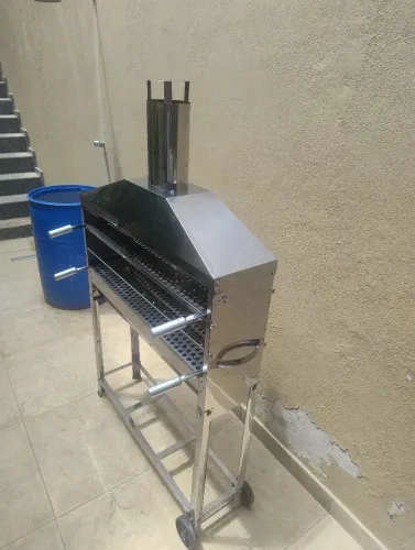 Churrasqueira inox para espetinho