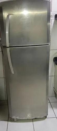Geladeira continental inox