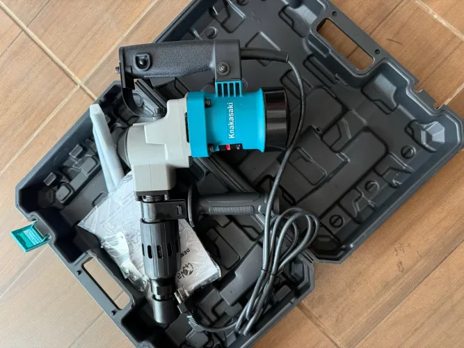 Martelete Kanakasaki Potente 110V