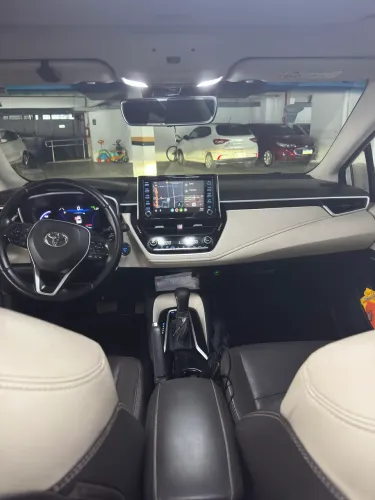 Toyota Corolla Altis Prem. Hybrid 1.8 Flex AUT 2020