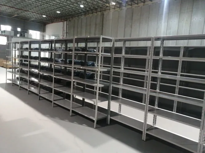 ESTANTES DE AÇO A PREÇO DE FÁBRICA