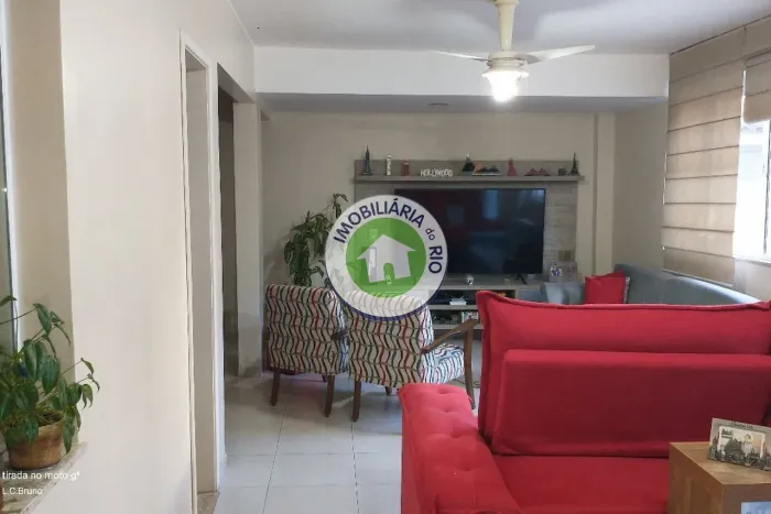 Casa em Condomínio para Venda no Anil, Rio de Janeiro-RJ: 2 Quartos, 2 Suítes, 1 Sala, 3 B