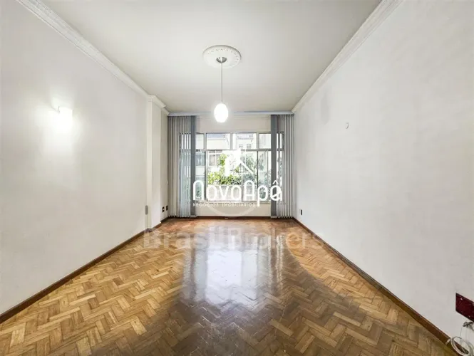 Apartamento 3 quartos com vaga perto do metrô Saenz Pena