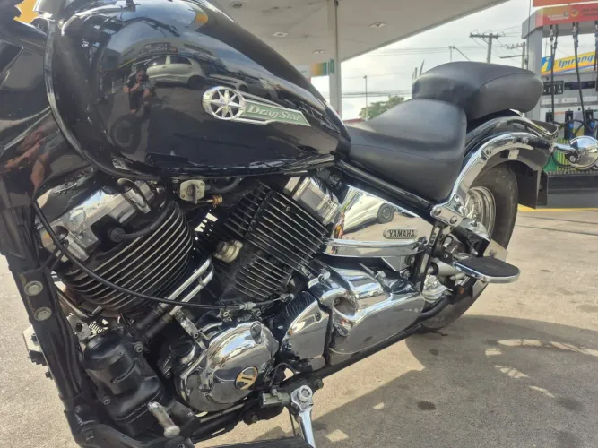 Drag Star 650 muito bonita.