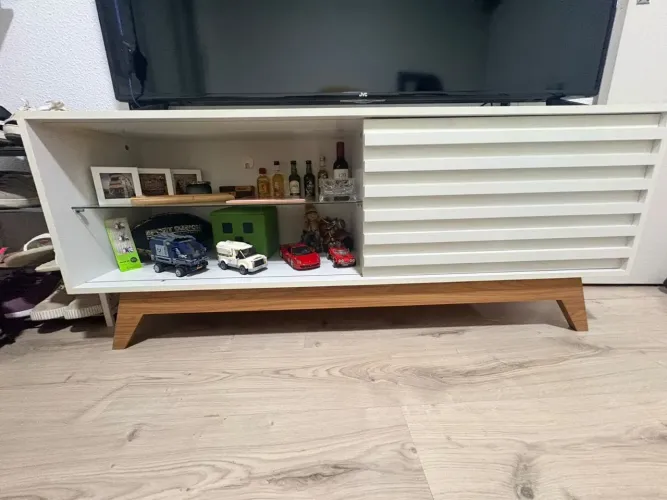Rack tv