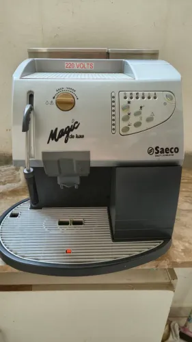 Máquina de Café Expresso Saeco Magic De Luxe 220V - Italiana