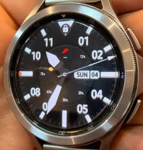 Samsung Galaxy Watch Classic 4 PRATA
