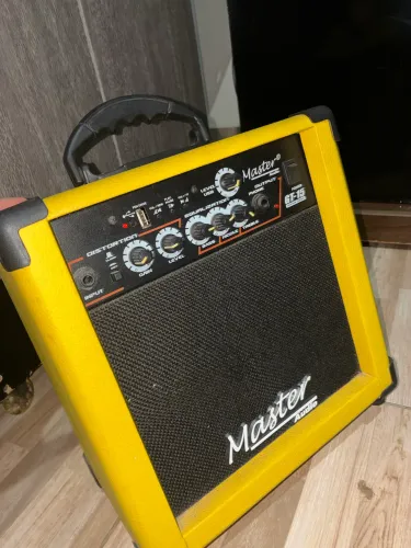 Amplificador Master GT-15