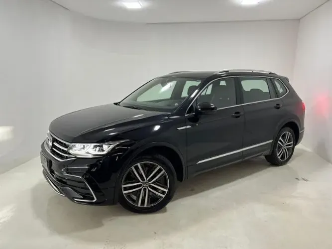 Volkswagen Tiguan Allspac R-line 300 TSI 2.0 2024