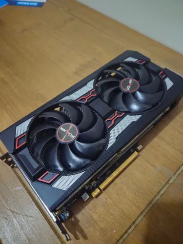 RX 5700 XT 8GB Sapphire (NÃO LIGA)