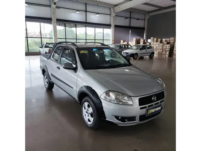 Fiat Strada Working 1.4 MPI Fire Flex 8V CD 2013