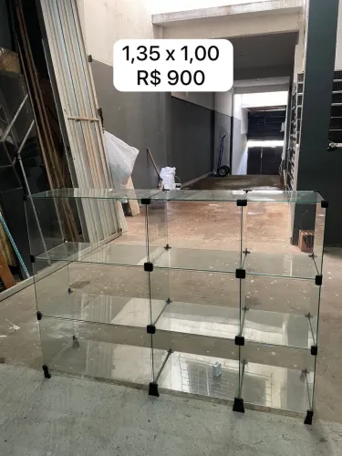 Prateleira de vidro