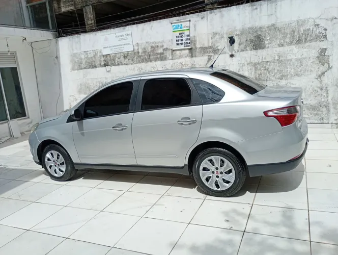 Fiat Grand Siena Attrac. 1.4 EVO F.flex 8V 2014