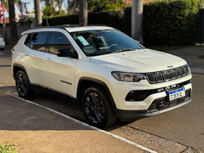 Jeep Compass LON Nig. Eagle 2.0 4X2 Flex Aut. 2025