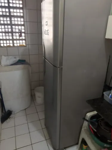 Geladeira electrolux frost free duplex 400L