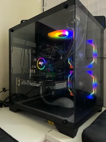 Pc Gamer i5 10400F, RX 5700XT 8GB, 16gb ram, SSD 500gb