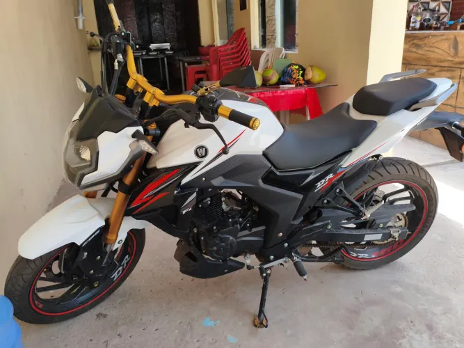 Moto Dr 160... Zerada