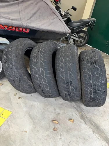 PNEU SEMI NOVO 265/65 R17 112T XBRI FORZA AT2 TEM AINDA 70%