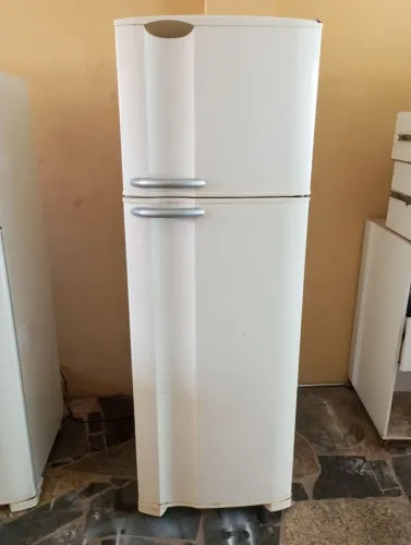 Geladeira Duplex Electrolux - 365 litros 