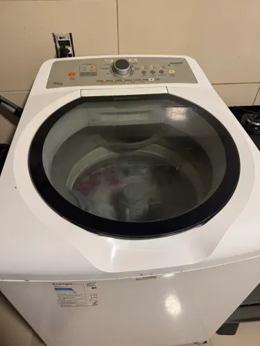 Máquina de lavar roupas Brastemp 15kg