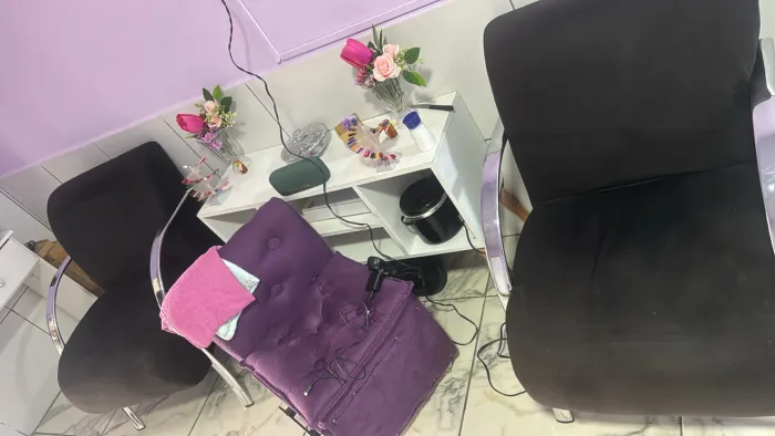 Passo Ponto ou Passo o Móveis e Utensílios 