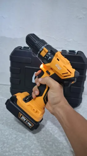 Parafusadeira/ furadeira de impacto WAP 21V