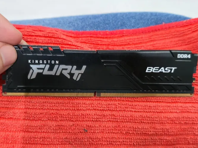 Memória Ram 8GB DDR4 3200MHz Kingston FURY Beast Black