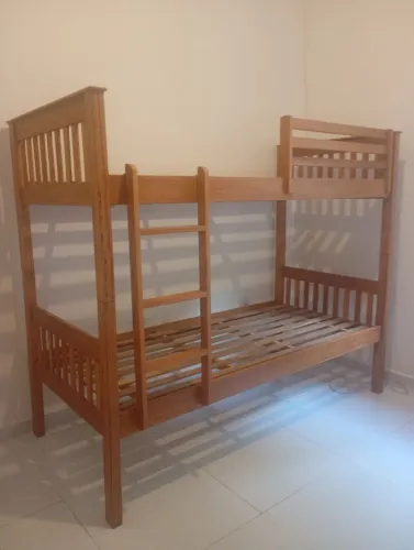 Cama beliche em Argelim modelo ingles