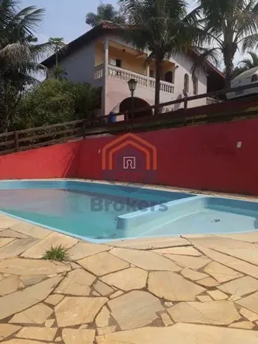 Chácara em Chácaras Clube Castanheiro - Várzea Paulista, SP