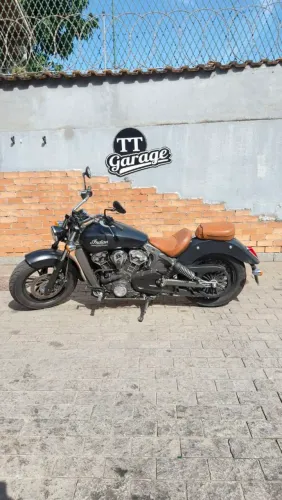 Indian Scout 2016 praticamente zero