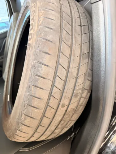 04 Pneus 225/55/18