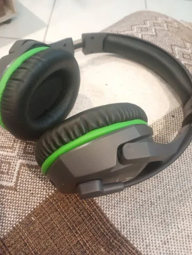 Headset Hiperx stringer cloud Xbox sem fio troco por controle Xbox ou algo do meu interess