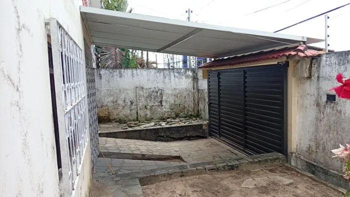 VENDO COBERTURAS EM ALUMÍNIO E METALON