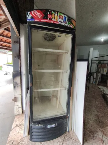 Freezer Cervejeira (Gás novo) *ENTREGO EM GOIÂNIA E APARECIDA*