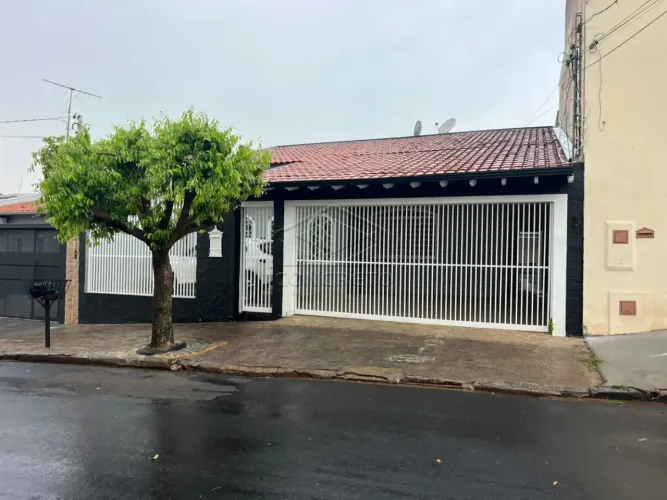 Casa à venda - Vila Pacífico