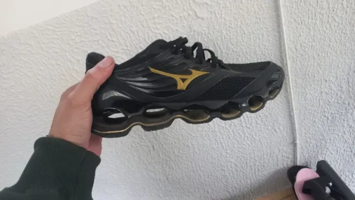 Tênis mizuno novo original