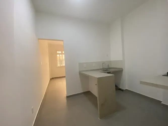 A venda Studio todo REFORMADO com 29 metros quadrados com 1 quarto em Flamengo - Rio de Ja