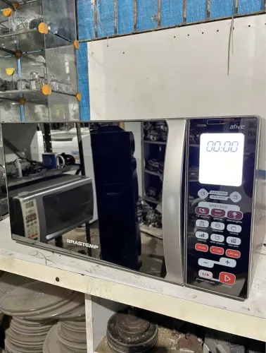 A venda microondas Inox Brastemp