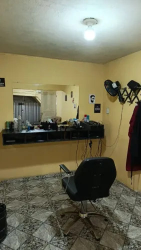 Cadeira e bancada de salão