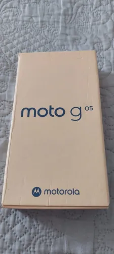 Vendo Motorala A05 256 GB novo