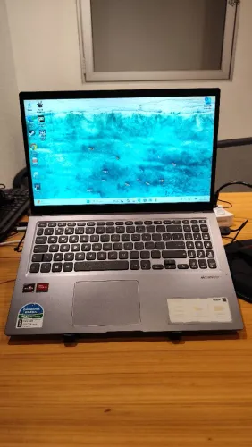 Notebook Asus ryzen 5, 16gb ddr4, SSD 265 e placa de vídeo dedicada.