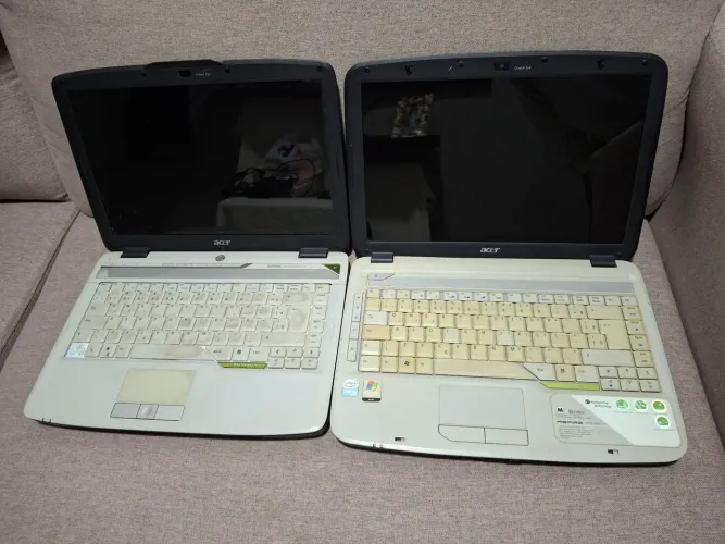 2 Notebooks Acer