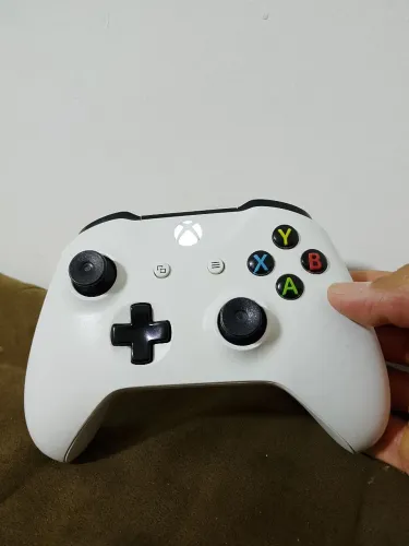 Vende-se controle de Xbox