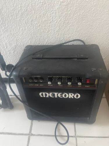 Caixa de som  da meteoro 