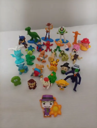 Lote Miniaturas Bonecos Variados 